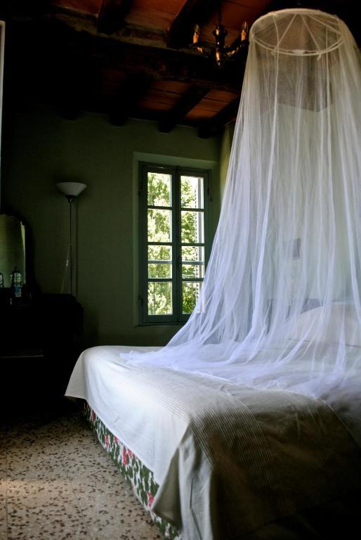 Tenuta Rivalazzo Vendégház Noceto Szoba fotó